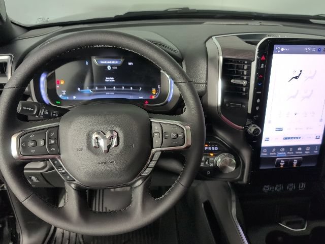 New 2026 RAM 1500 Laramie AWD/4WD image 12