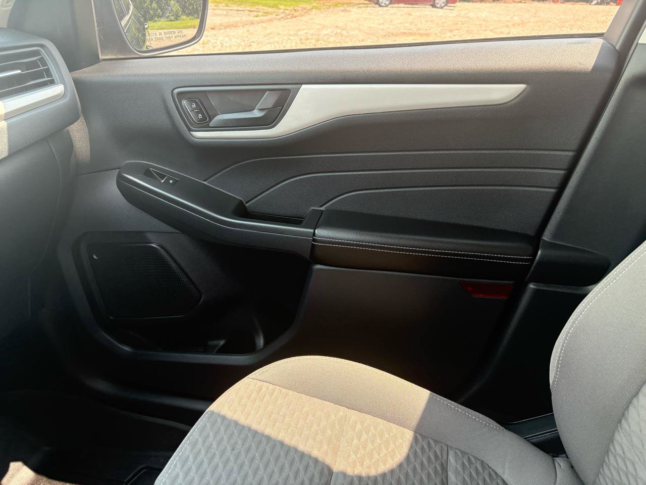 Used 2022 Ford Escape SE AWD/4WD image 21