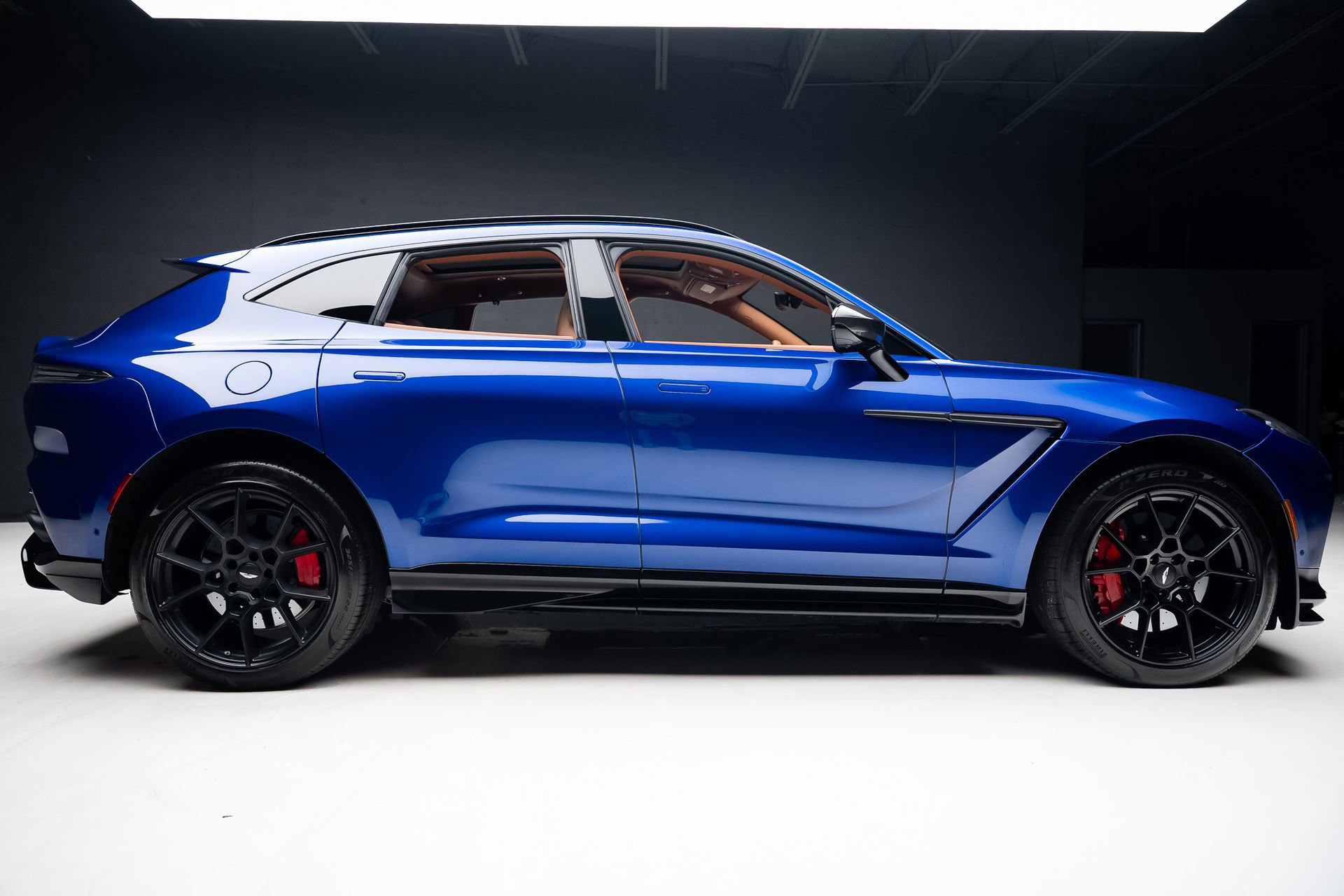 Used 2023 Aston Martin DBX 707 AWD/4WD image 37