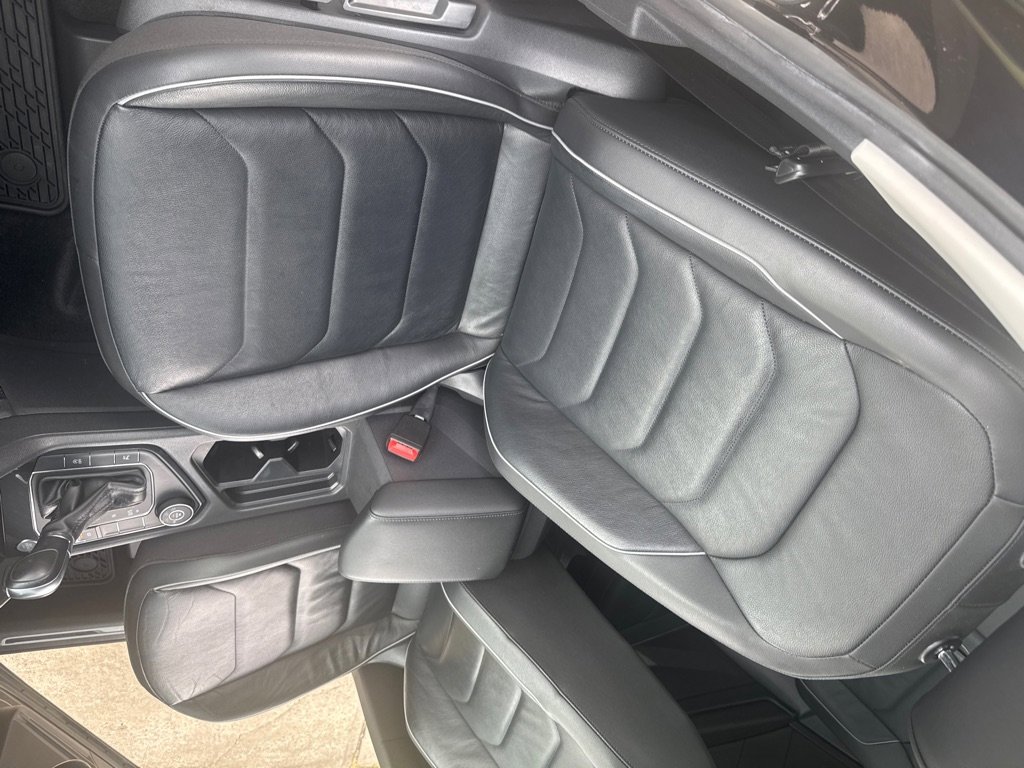 Used 2019 Volkswagen Tiguan SEL Premium image 30