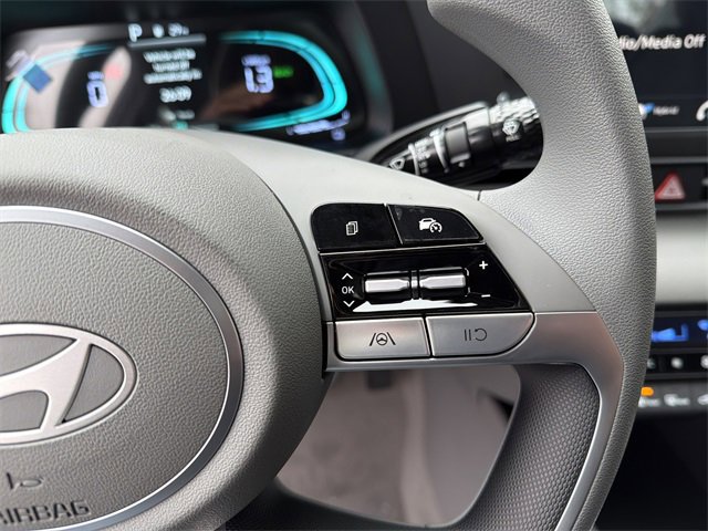 New 2026 Hyundai Elantra Blue image 25