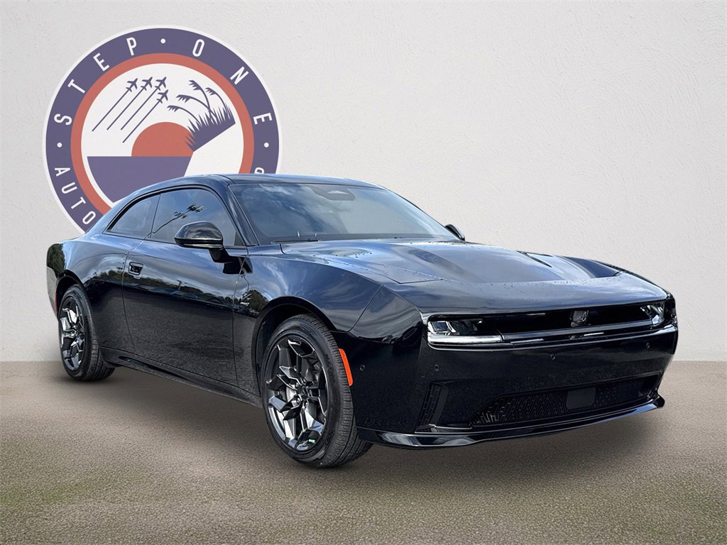 Used 2025 Dodge Charger R/T w/ Quick Order Package 25M R/T image 2
