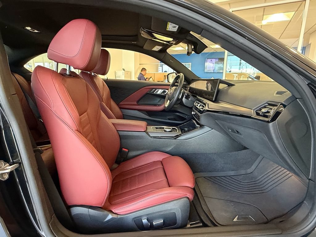 Used 2023 BMW 230i Coupe w/ Convenience Package RWD image 14
