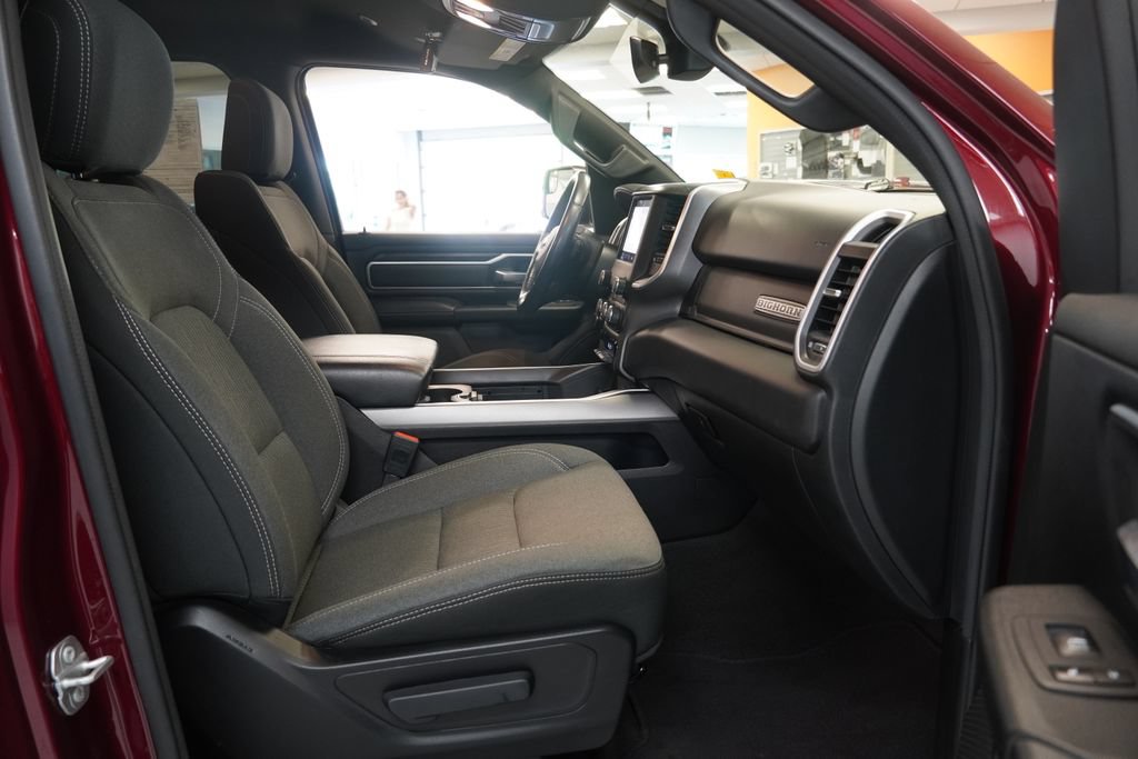 Used 2023 RAM 1500 Big Horn AWD/4WD image 35
