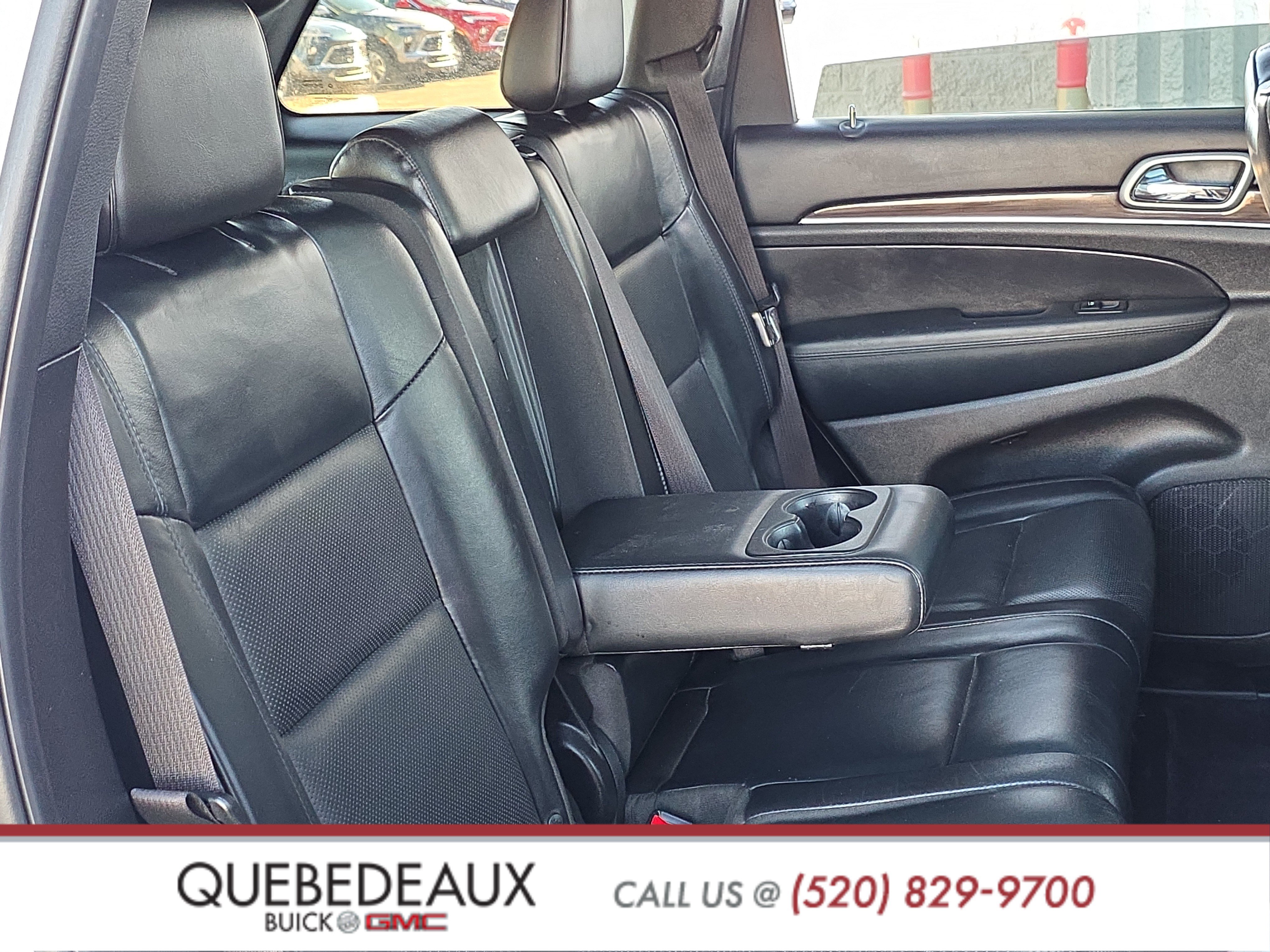 Used 2018 Jeep Grand Cherokee Overland AWD/4WD image 26