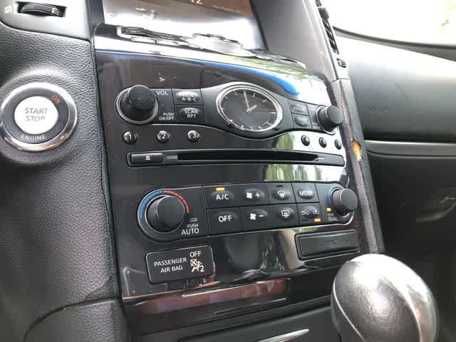 Used 2009 INFINITI FX35 AWD w/ Navigation Pkg image 25