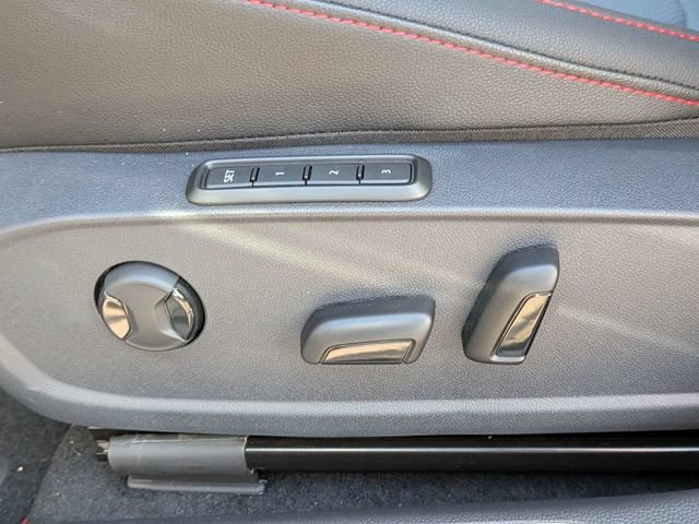 New 2027 Volkswagen Jetta GLI Autobahn FWD image 19