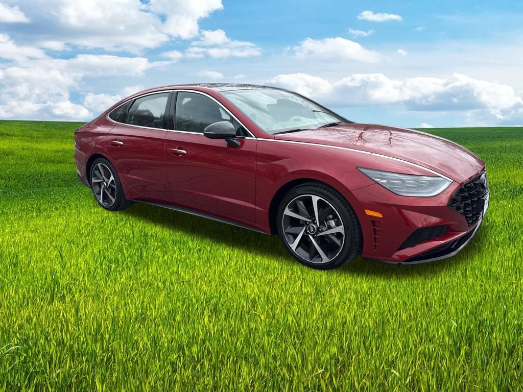 Used 2023 Hyundai Sonata SEL Plus w/ Preferred Accessory Package image 3