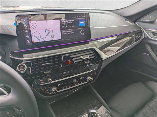 Used 2023 BMW 530e w/ Premium Package image 15