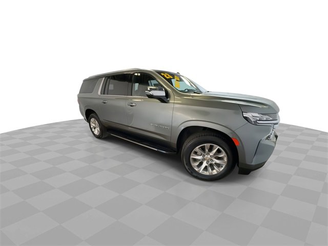 Certified 2023 Chevrolet Suburban Premier image 2