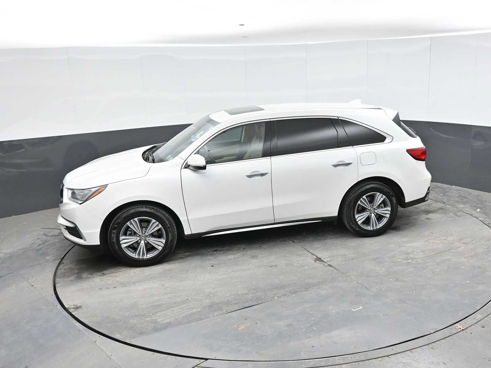 Used 2020 Acura MDX SH-AWD image 36