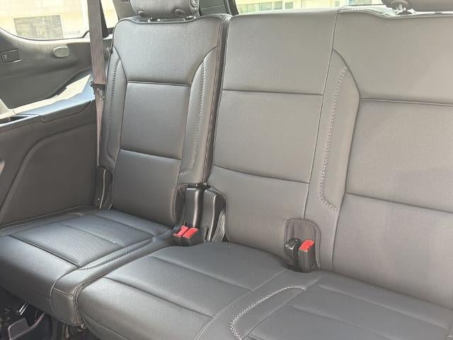 Used 2025 GMC Yukon Denali w/ Sun & Power Step Package AWD/4WD image 24