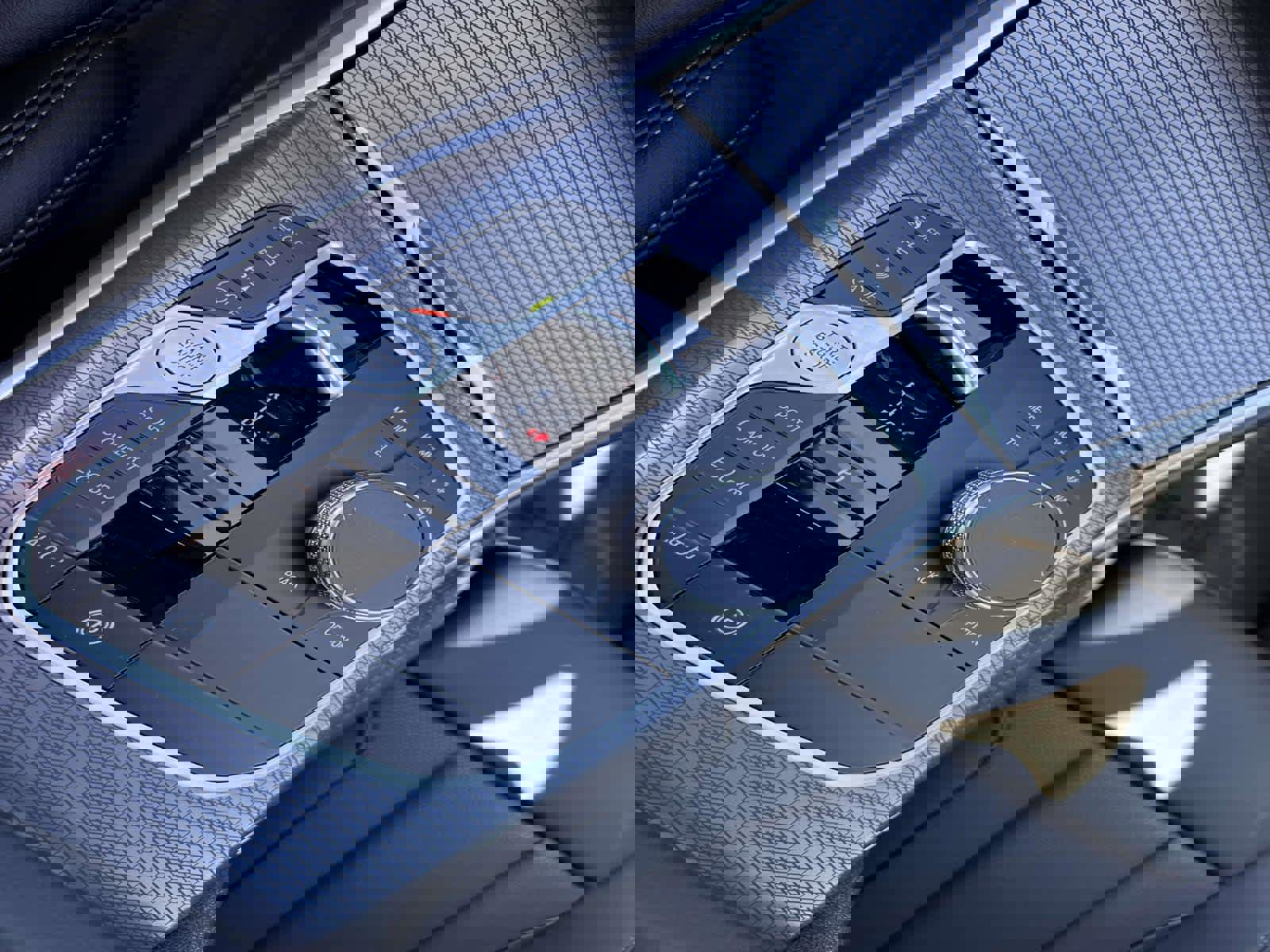 New 2026 BMW 330i xDrive Sedan w/ M Sport Package image 25