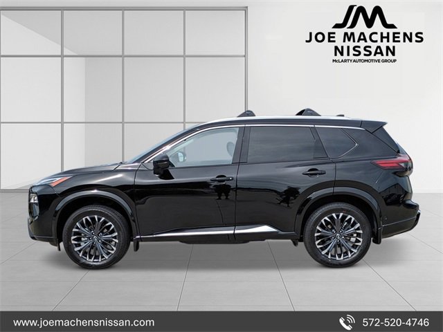 New 2026 Nissan Rogue Platinum image 2