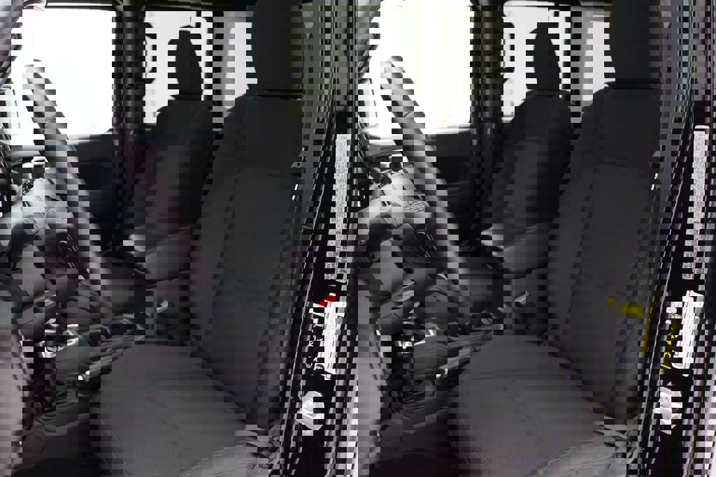 Used 2023 Jeep Wrangler Unlimited w/ Cold Weather Group image 16