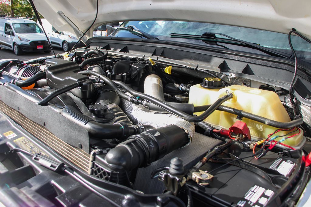 Used 2016 Ford F250 Lariat w/ Lariat Ultimate Package image 11