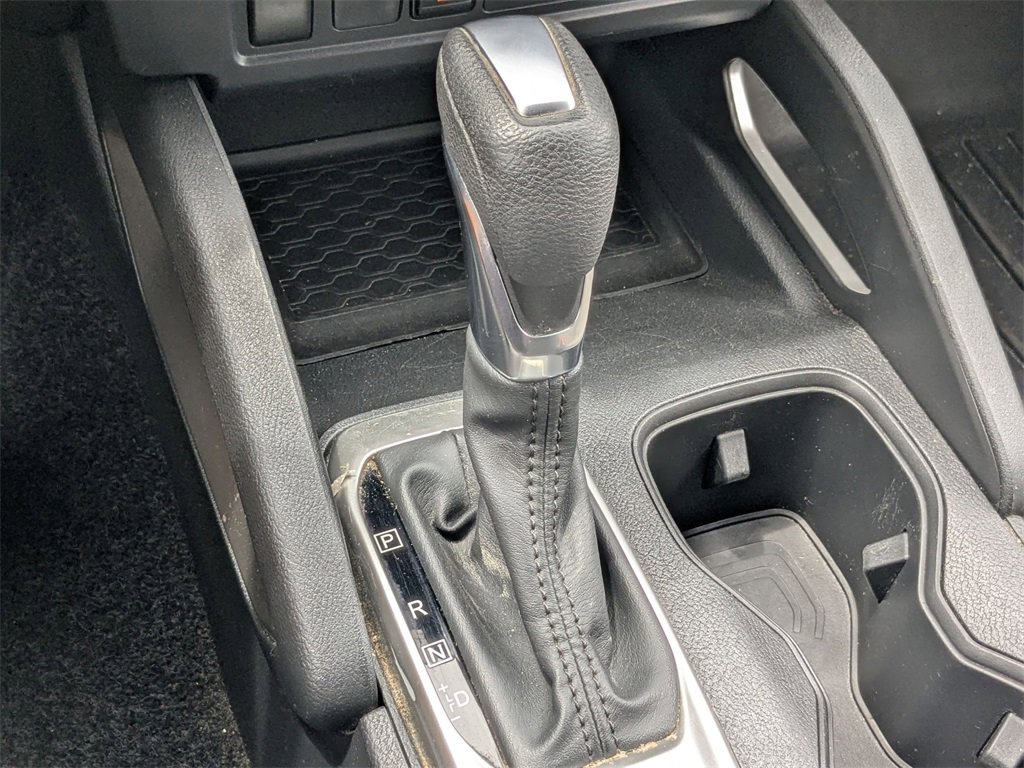 Used 2022 Nissan Frontier SV w/ Technology Package image 12