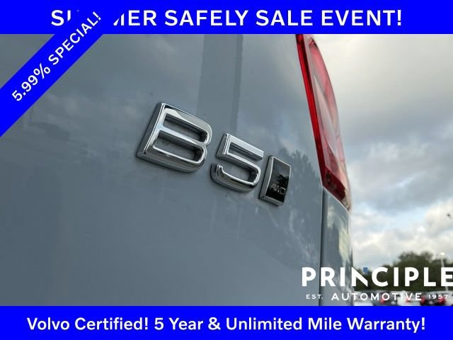 Certified 2024 Volvo XC40 B5 Ultimate w/ Climate Package AWD/4WD image 14