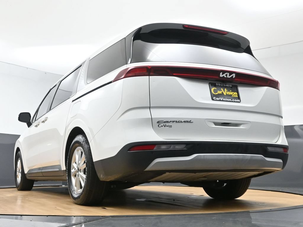 Used 2022 Kia Carnival LX FWD image 50