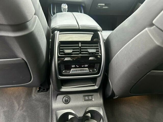 Used 2019 BMW X7 xDrive40i w/ Premium Package image 15