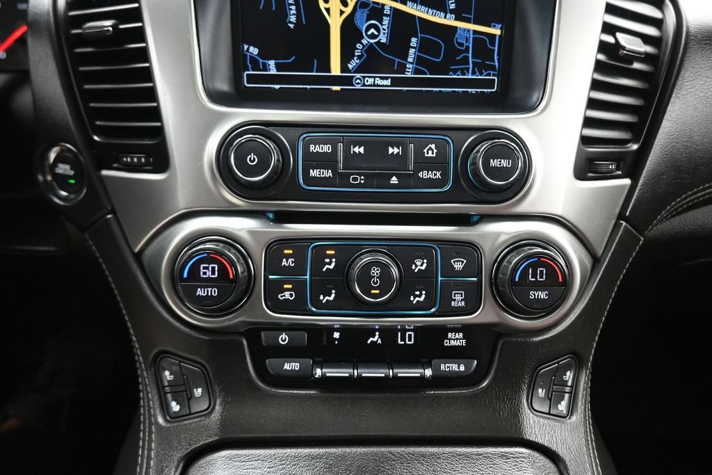 Used 2019 Chevrolet Suburban Premier w/ Premier Plus Edition AWD/4WD image 21