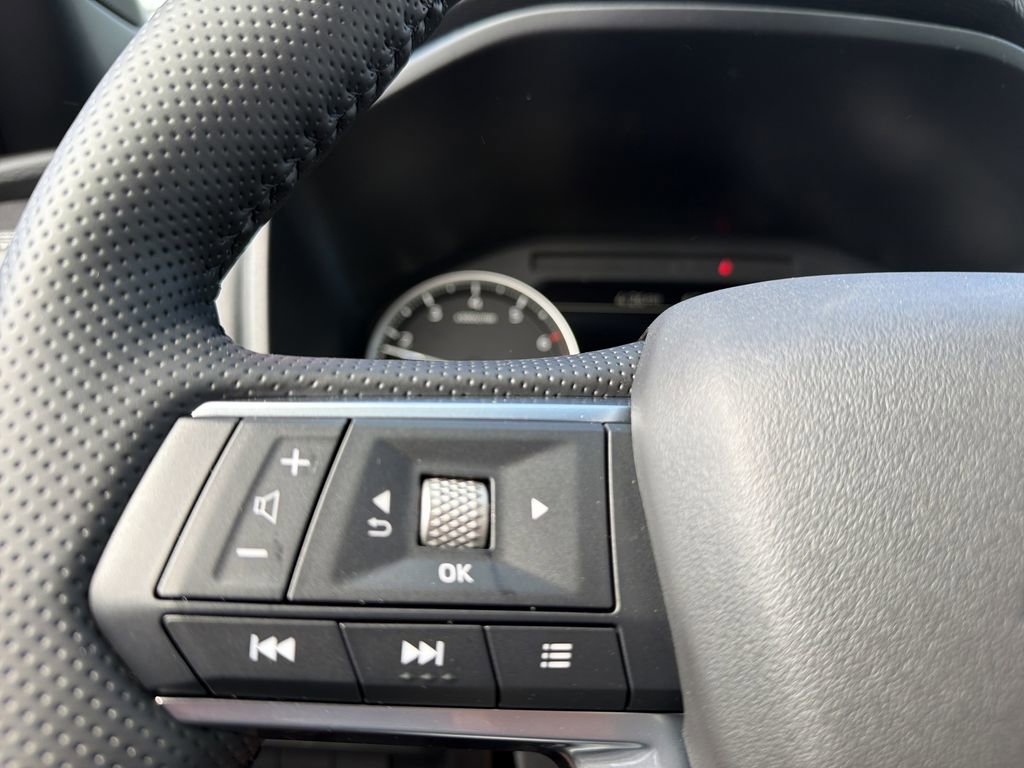 New 2026 Mitsubishi Outlander LE FWD image 19