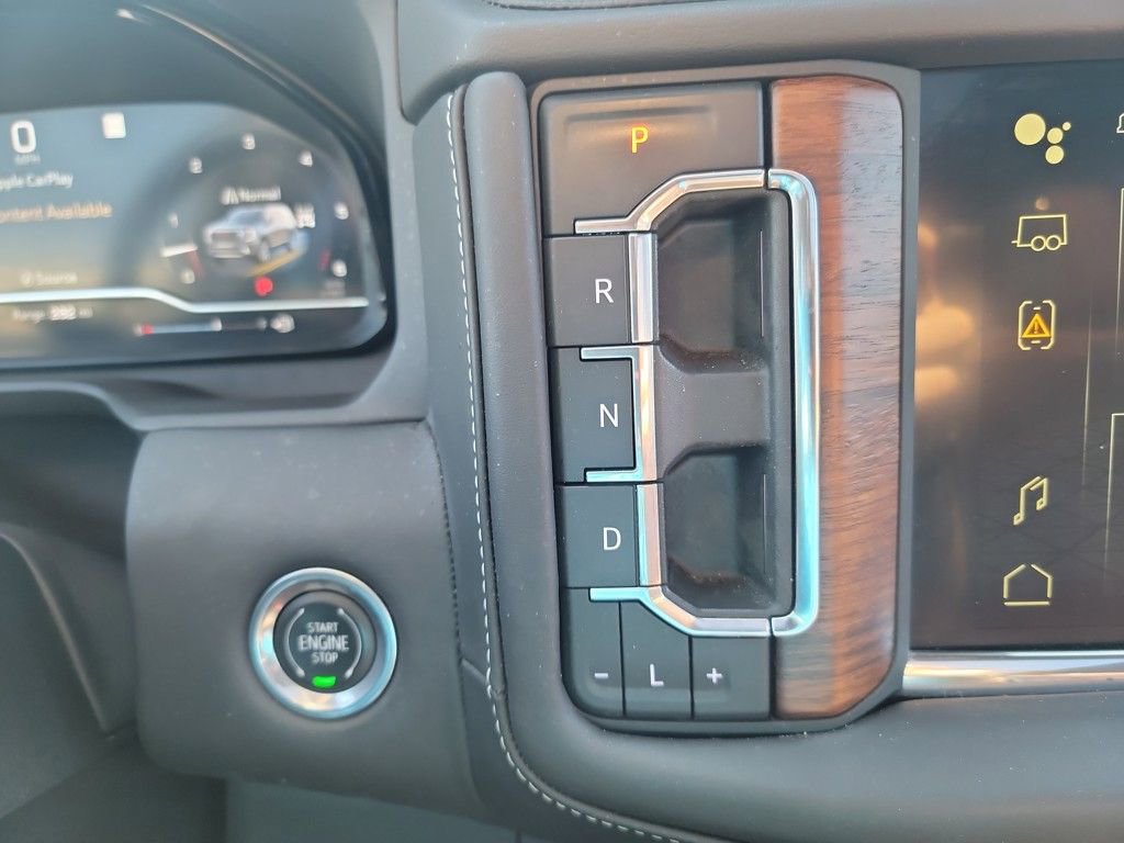 Used 2023 GMC Yukon XL Denali Ultimate image 33