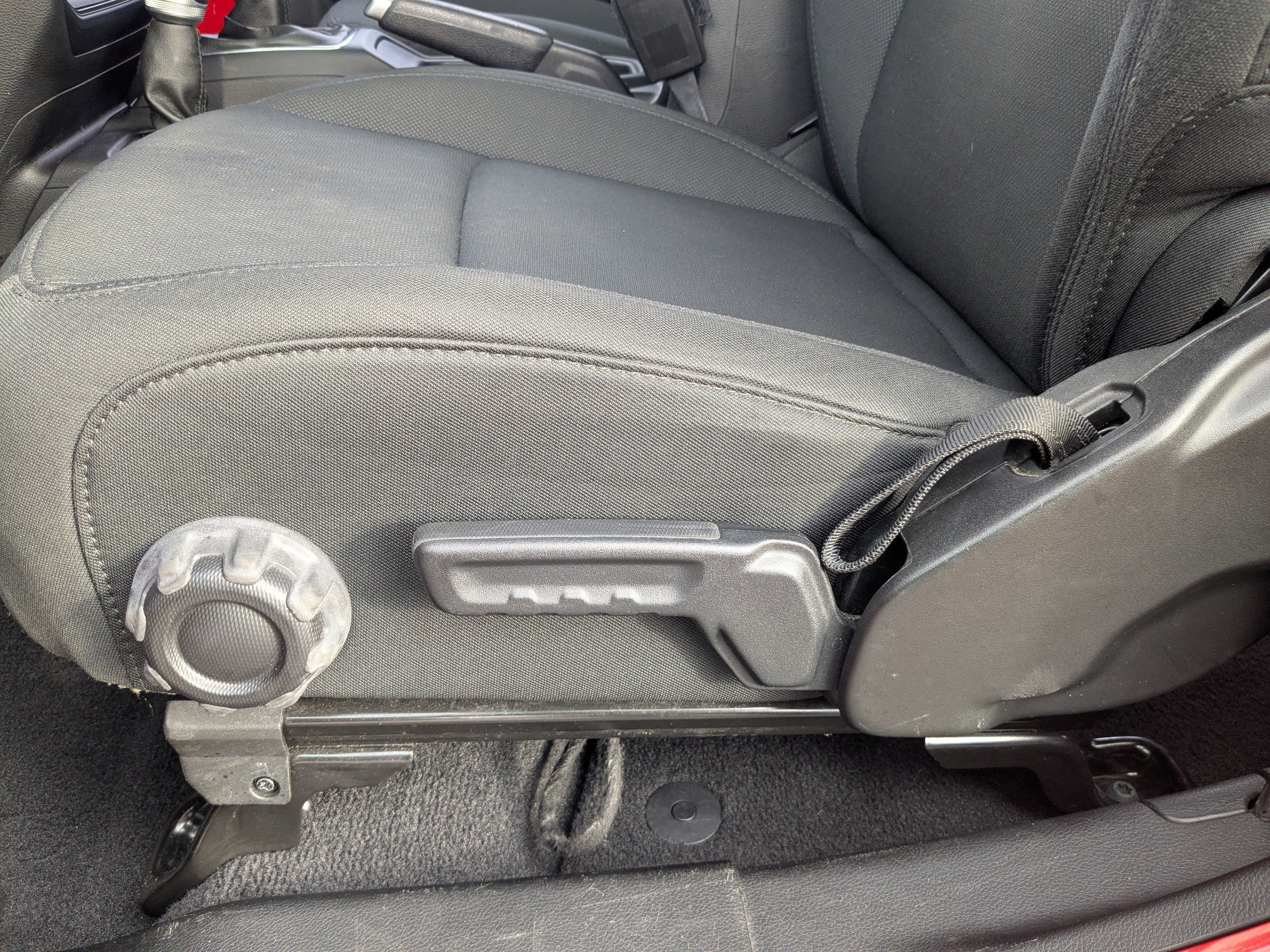 Used 2021 Jeep Wrangler Sport image 24