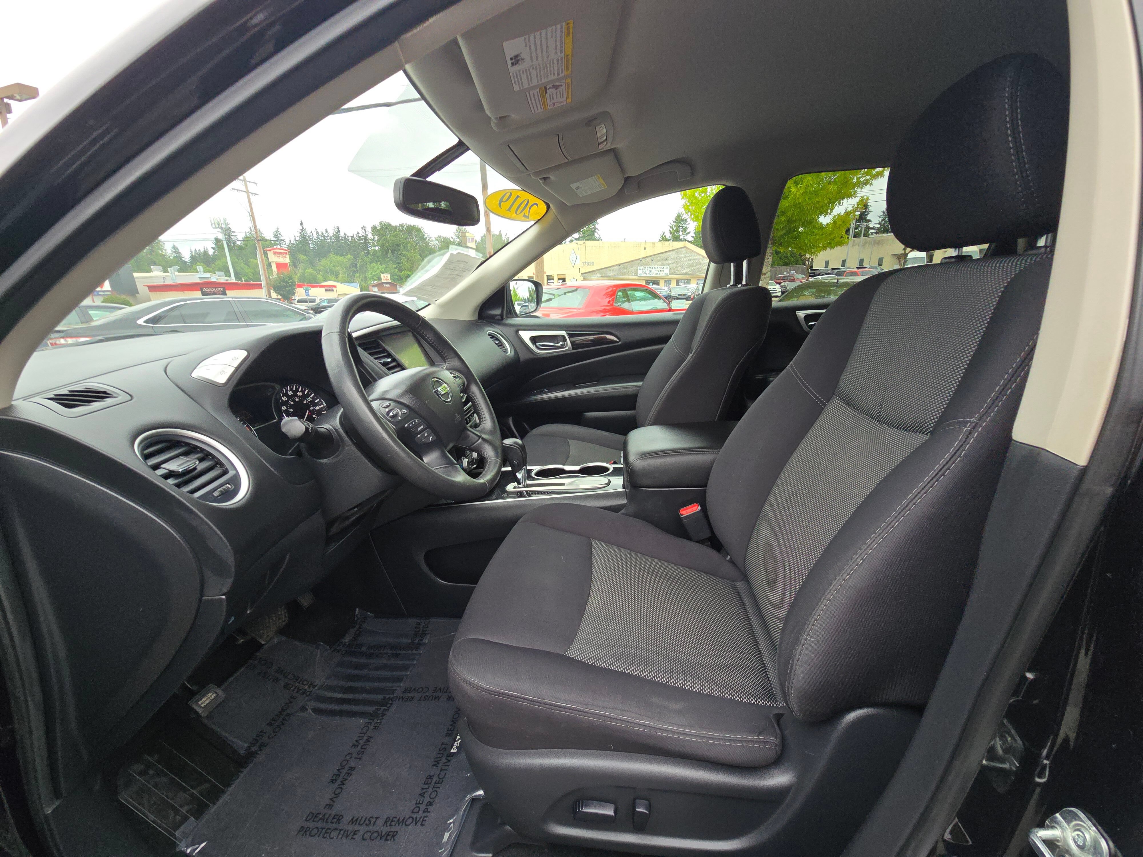 Used 2019 Nissan Pathfinder SV FWD image 21