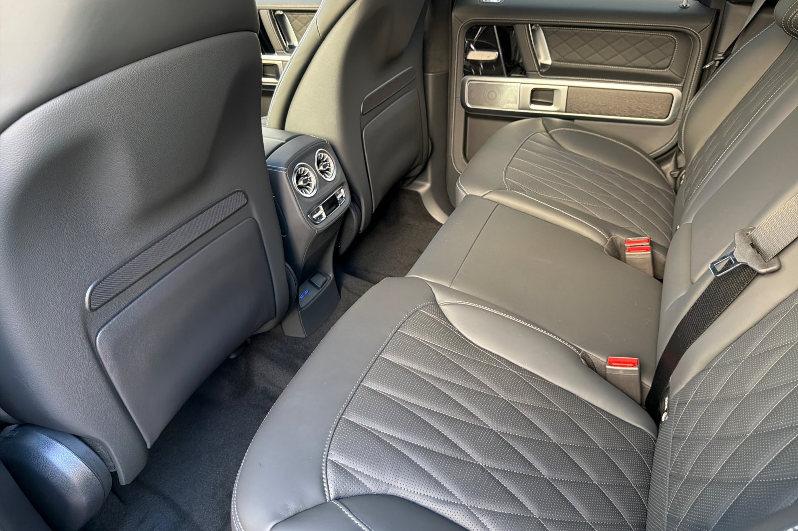 New 2026 Mercedes-Benz G 63 AMG 4MATIC image 11