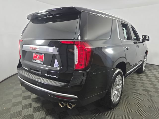 Used 2024 GMC Yukon Denali w/ Advanced Technology Package AWD/4WD image 9