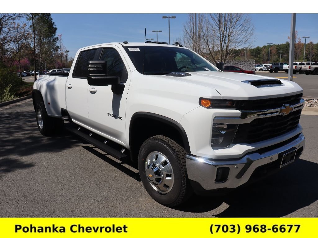 New 2026 Chevrolet Silverado 3500 LT w/ Safety Package AWD/4WD image 1