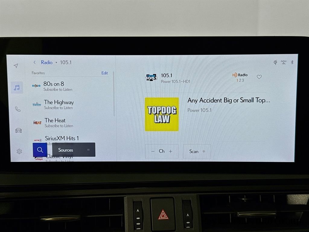 Certified 2023 Lexus ES 250 w/ Premium Package image 15