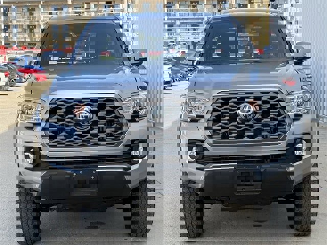 Used 2021 Toyota Tacoma TRD Off-Road w/ TRD Premium Off Road Package image 7