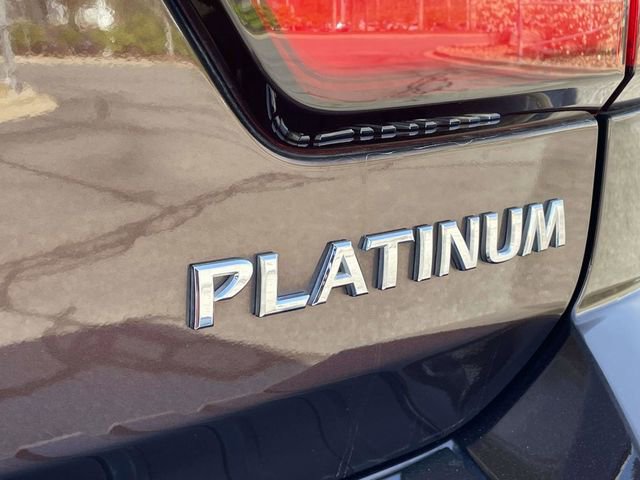 Used 2022 Nissan Armada Platinum image 12