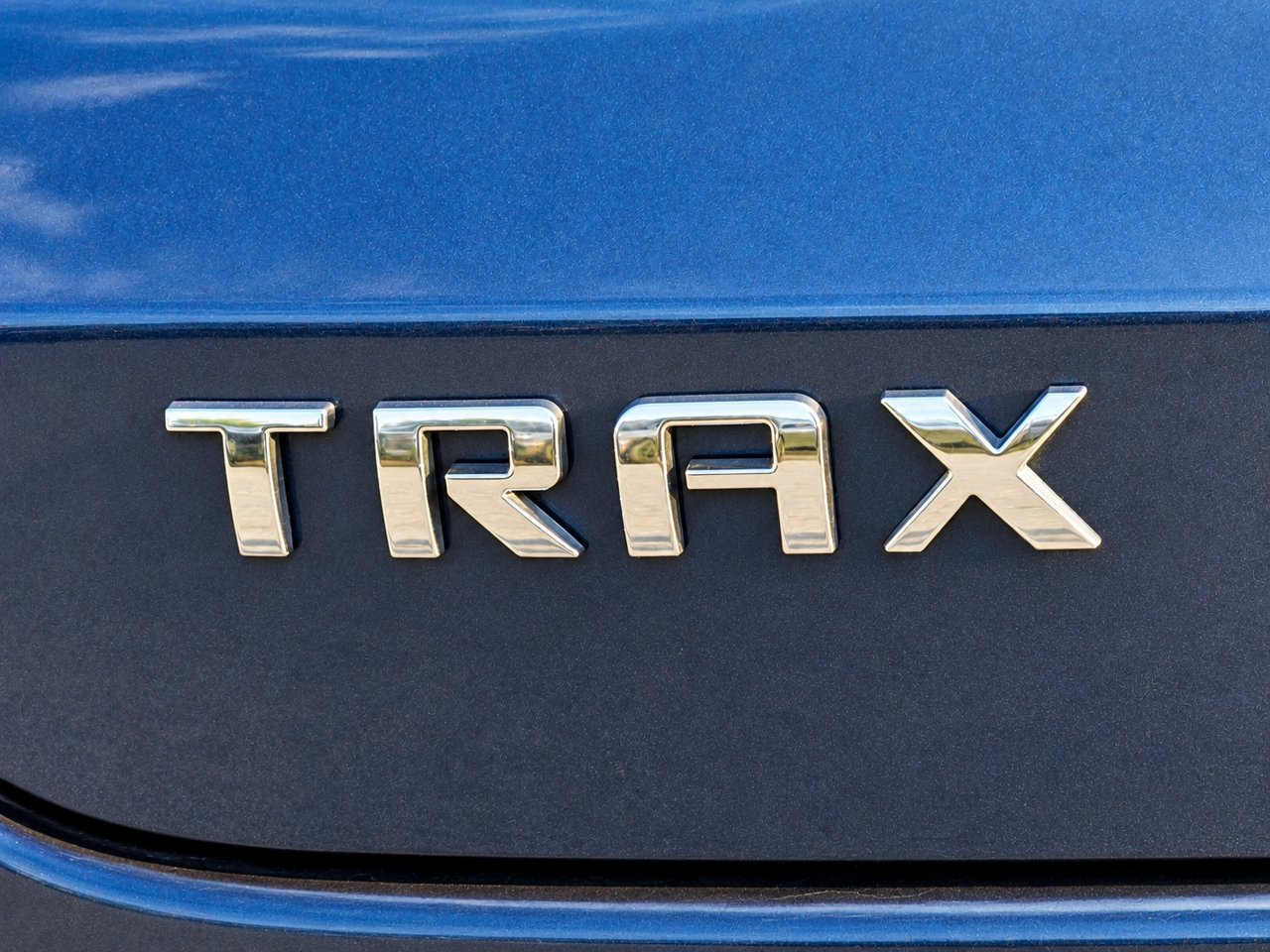 Certified 2024 Chevrolet Trax LT w/ Sunroof Package FWD image 7