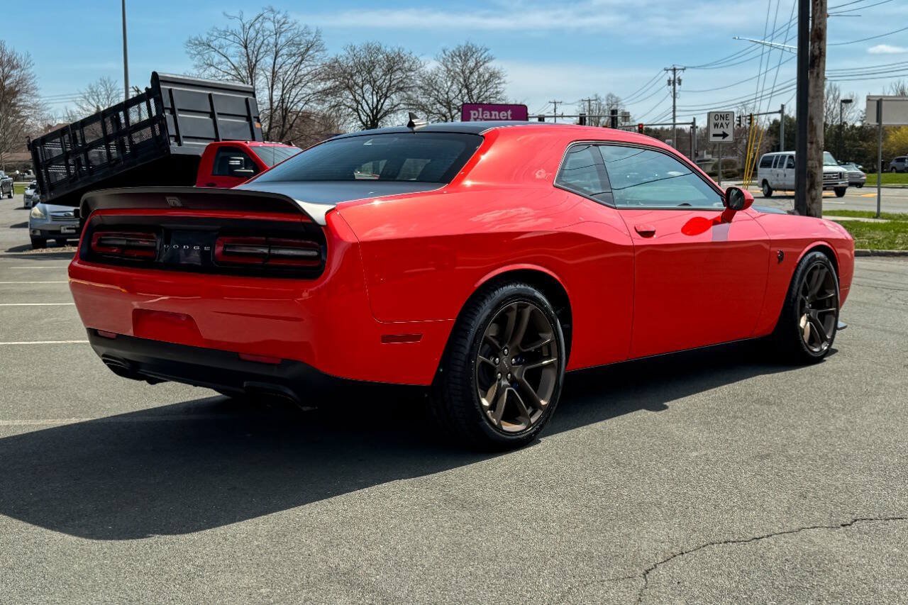 Used 2023 Dodge Challenger SRT Hellcat RWD image 16