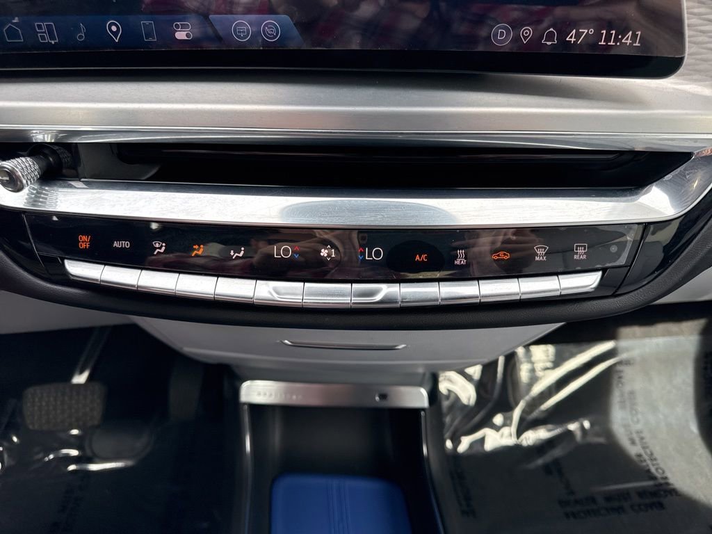 Used 2024 Cadillac Lyriq Luxury w/ LPO, Floor Liner Package image 20