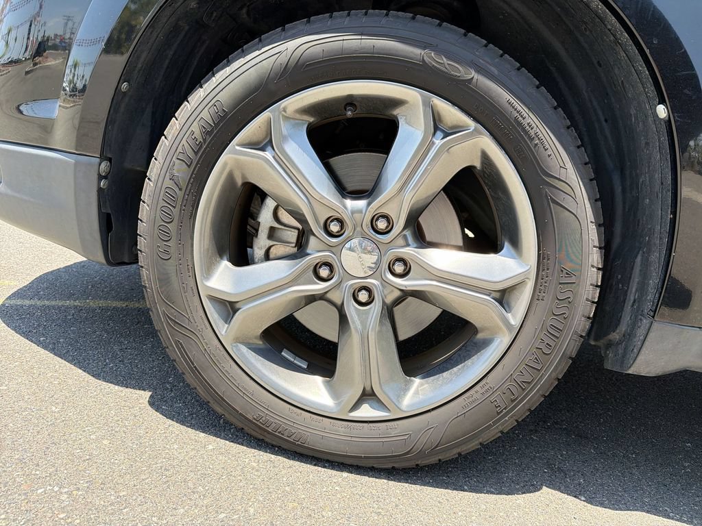 Used 2017 Dodge Journey Crossroad FWD image 17