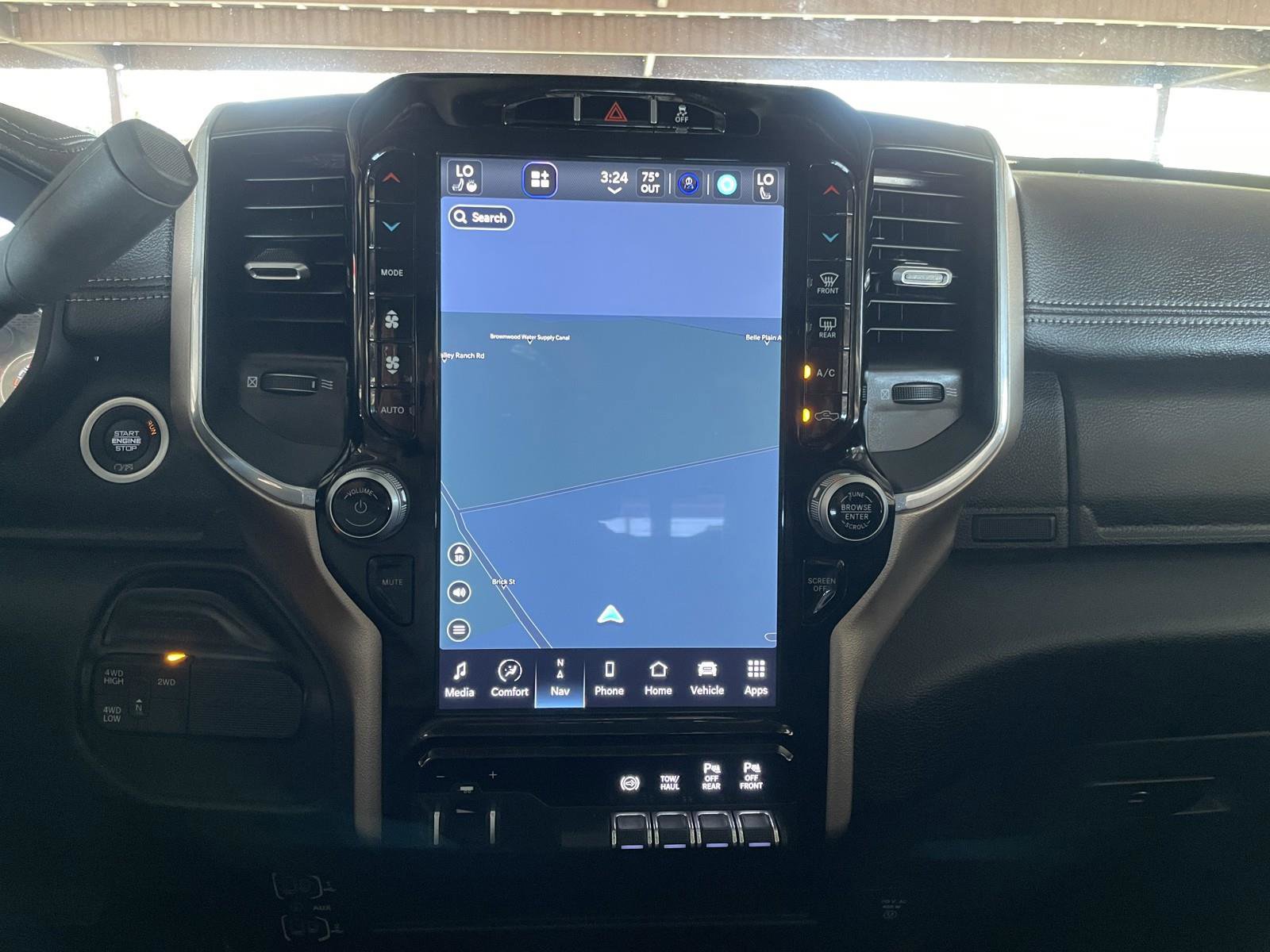 Used 2024 RAM 2500 Laramie image 13