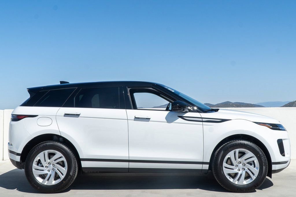 Certified 2026 Land Rover Range Rover Evoque S AWD/4WD image 7