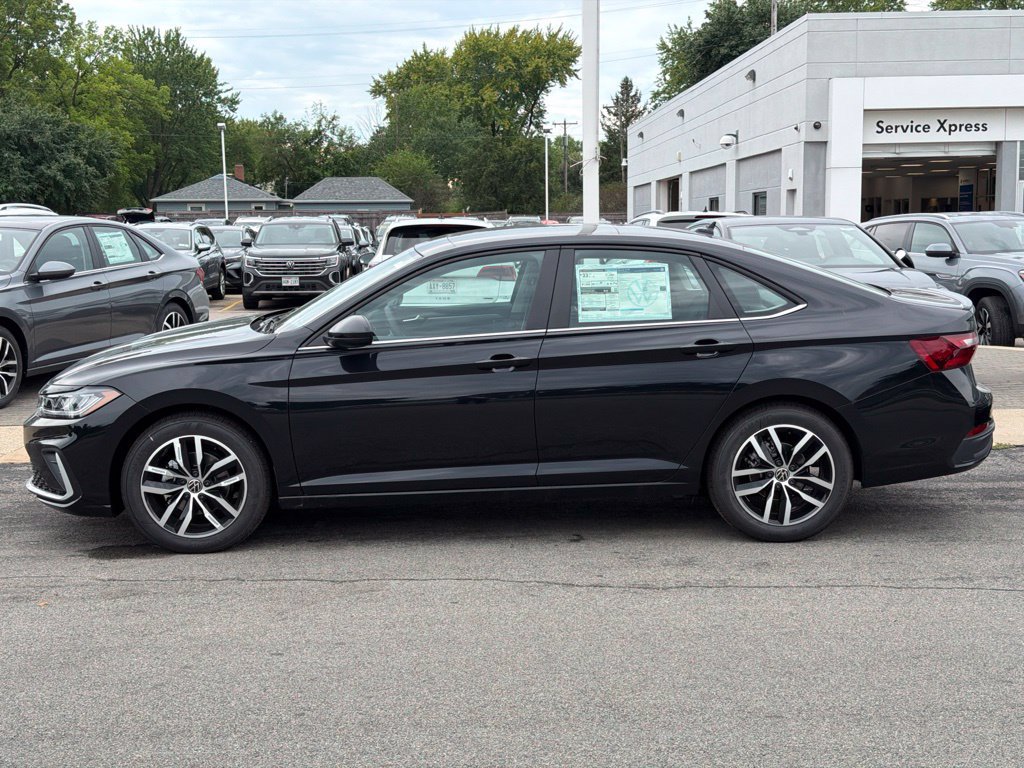 New 2026 Volkswagen Jetta SE FWD image 4