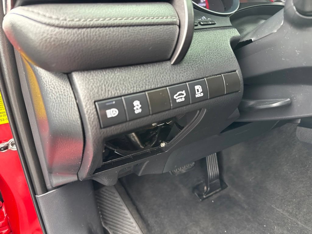 Used 2019 Toyota Camry XSE FWD image 17