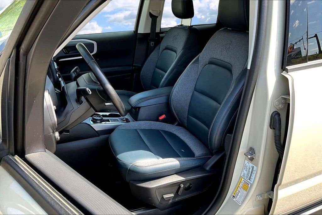 Used 2024 Ford Bronco Sport Outer Banks w/ Tech Package image 23