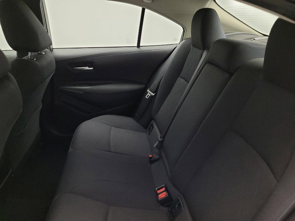 Used 2020 Toyota Corolla LE w/ Carpet Mat Package (TMS) image 18
