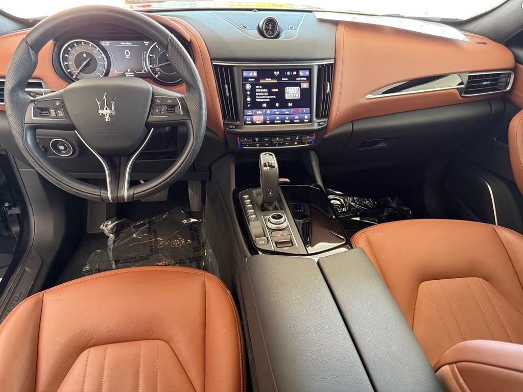 Certified 2022 Maserati Levante GT AWD/4WD image 16