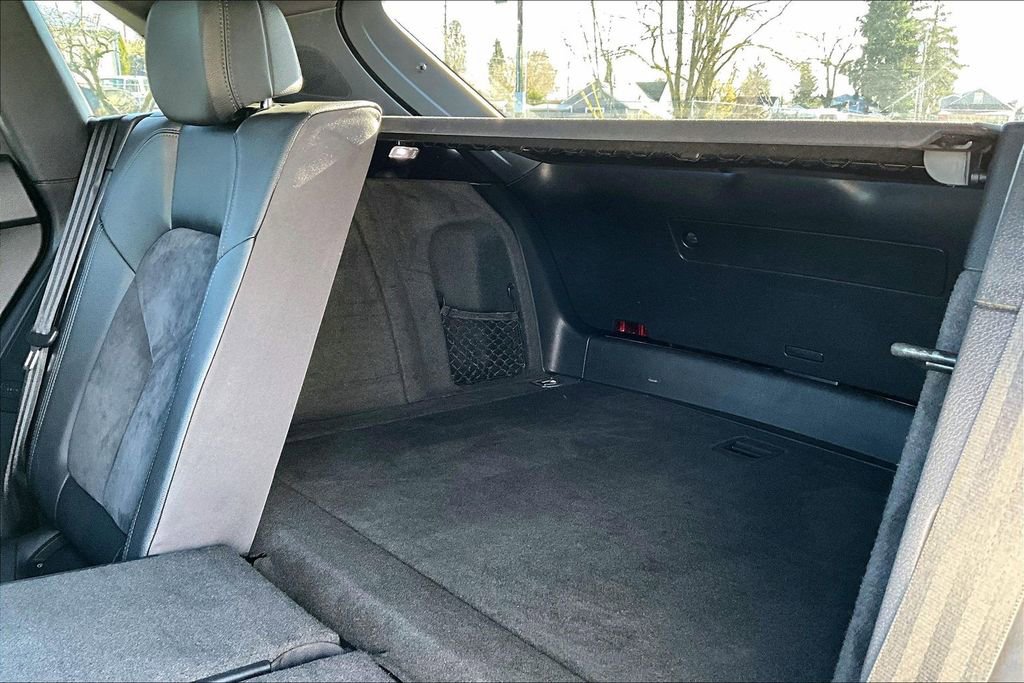 Used 2018 Porsche Macan image 35