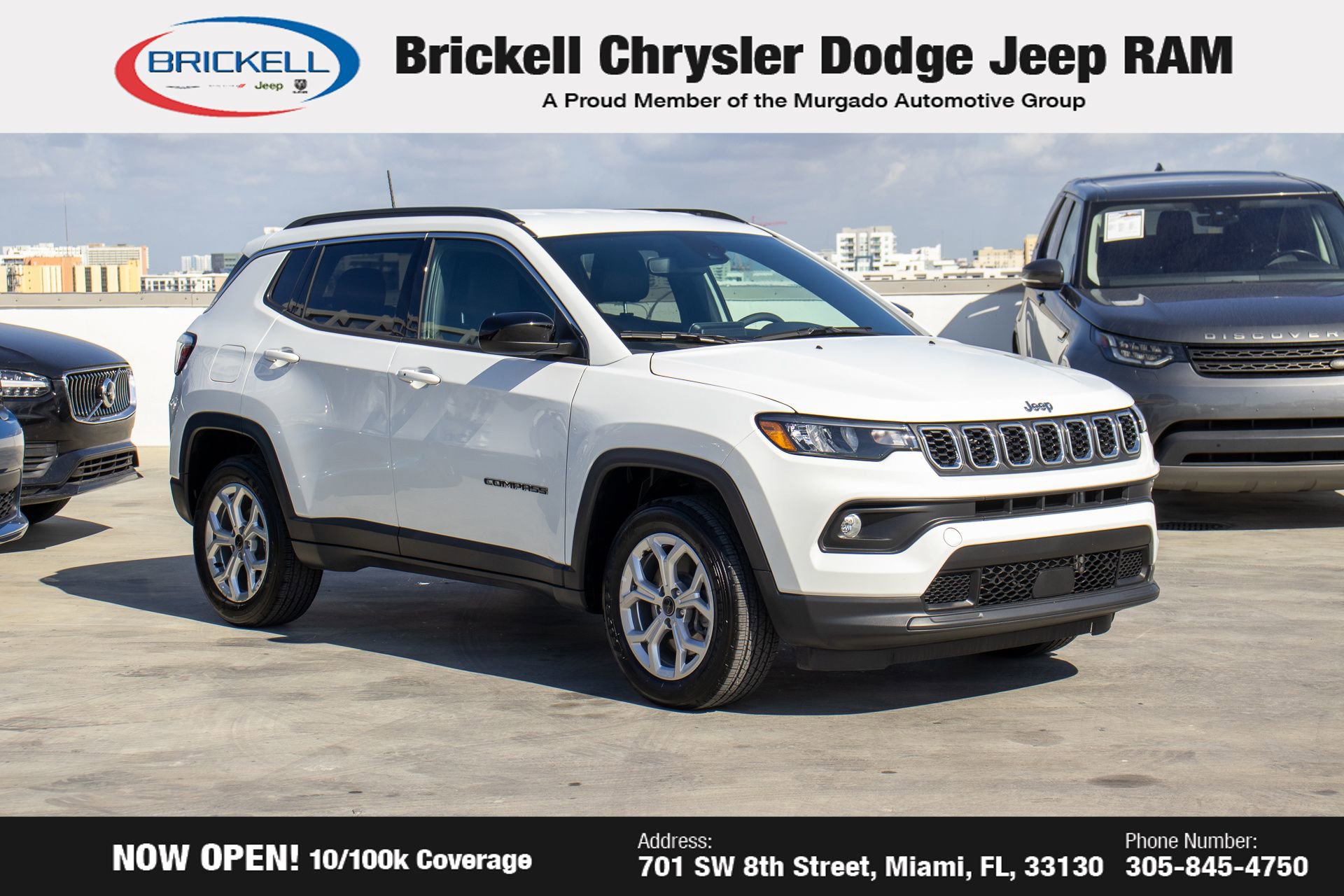Used 2025 Jeep Compass Latitude image 9