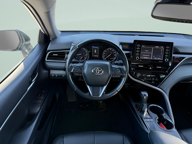 Used 2023 Toyota Camry SE FWD image 7