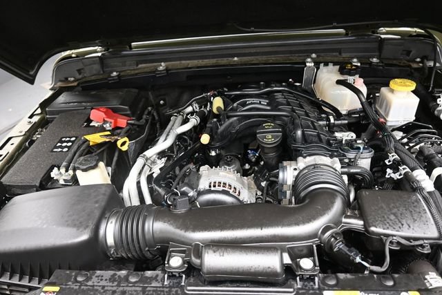 Used 2023 Jeep Gladiator Sport AWD/4WD image 29
